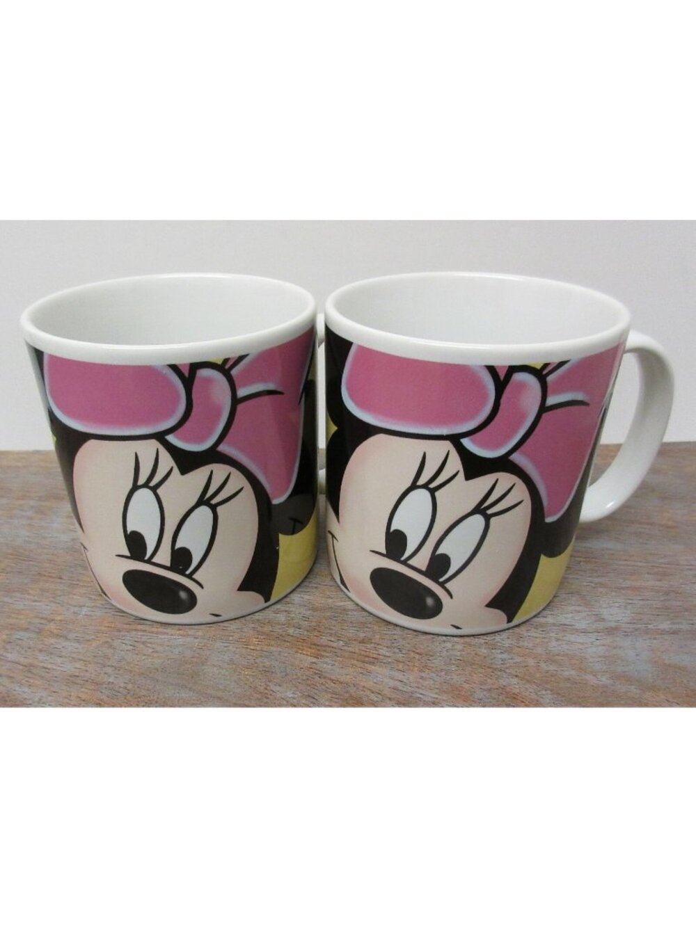 Two Disney Minnie Mouse With Pink Bow Coffee Mugs Cups By Applause
